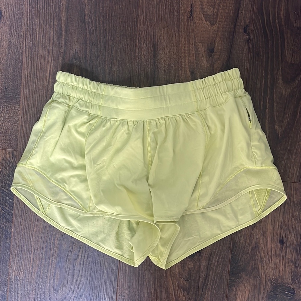 LEMON VIBE hotty hot shorts 2.5”